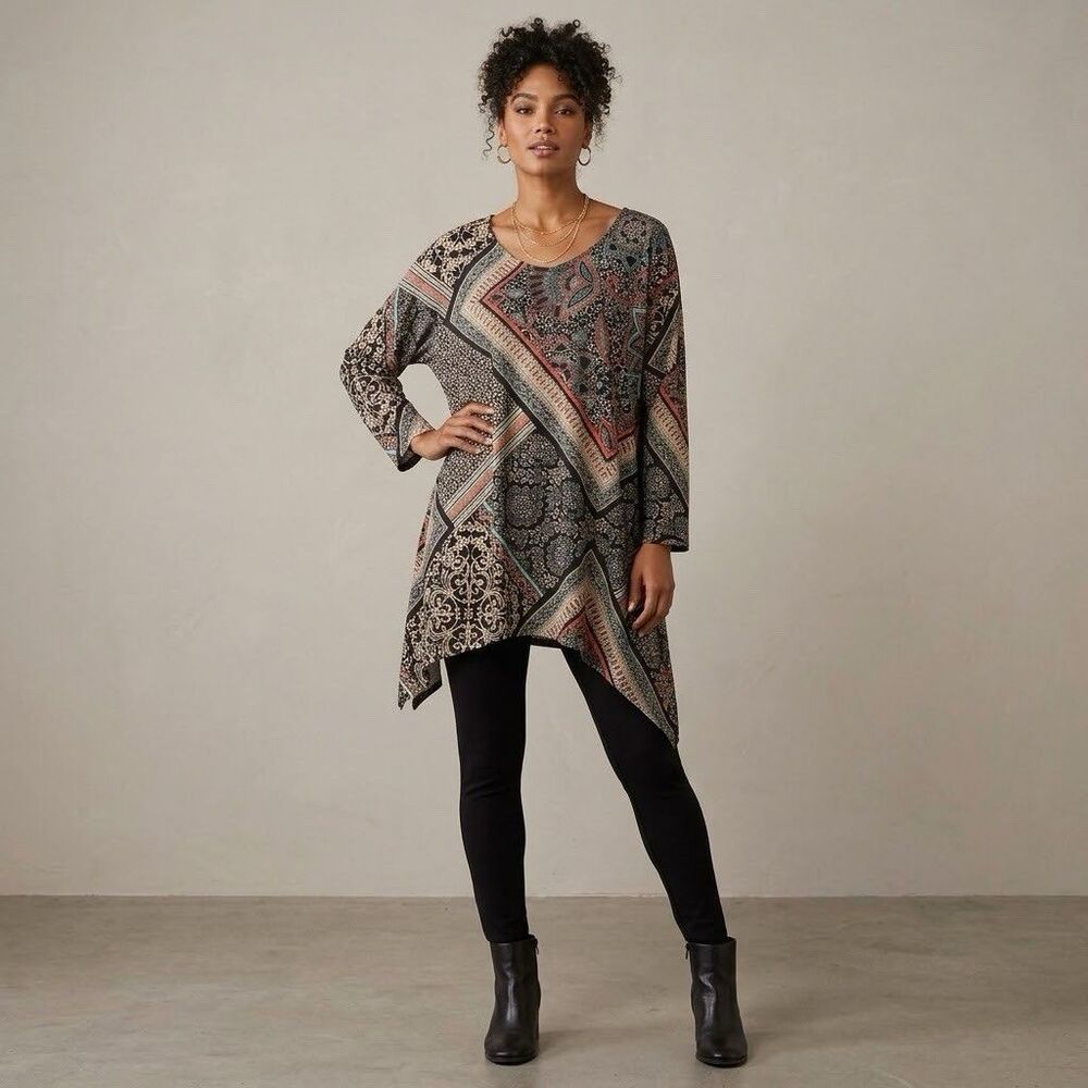 Catherines Anywear Tunic Top 3X Boho Paisley Asymmetrical Flowy Casual Blouse